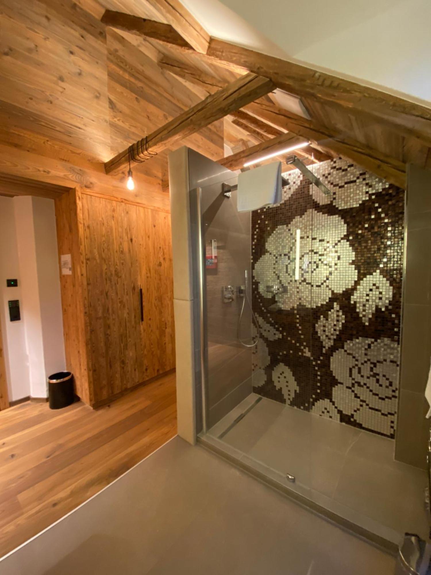 אישגל Sport- Und Genusshotel Silvretta מראה חיצוני תמונה