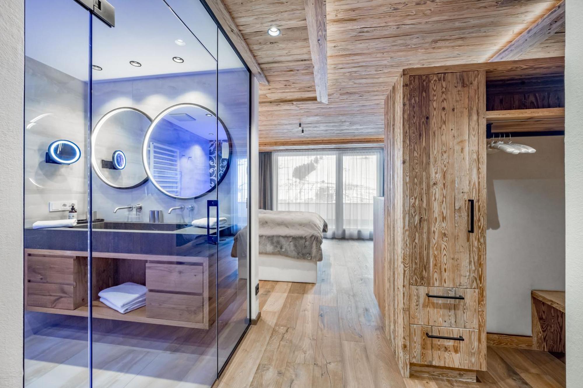 אישגל Sport- Und Genusshotel Silvretta מראה חיצוני תמונה