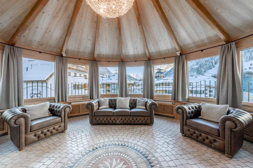 אישגל Sport- Und Genusshotel Silvretta מראה חיצוני תמונה