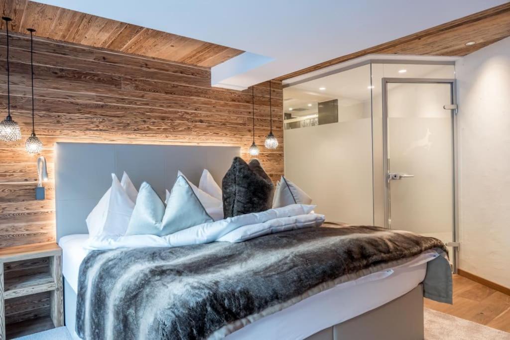 אישגל Sport- Und Genusshotel Silvretta מראה חיצוני תמונה
