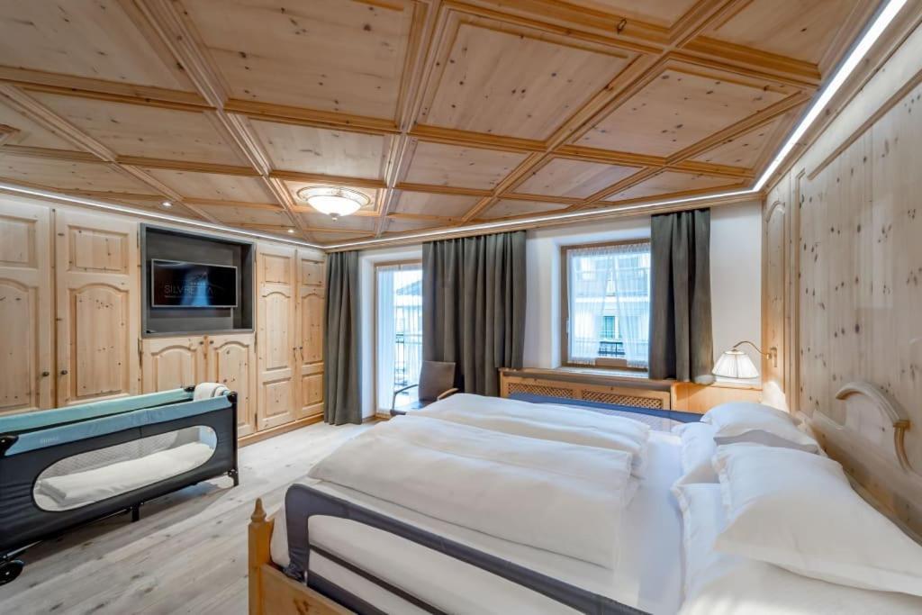 אישגל Sport- Und Genusshotel Silvretta מראה חיצוני תמונה
