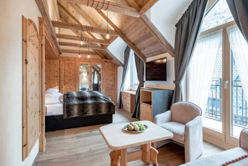 אישגל Sport- Und Genusshotel Silvretta מראה חיצוני תמונה