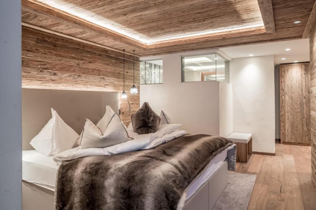 אישגל Sport- Und Genusshotel Silvretta מראה חיצוני תמונה